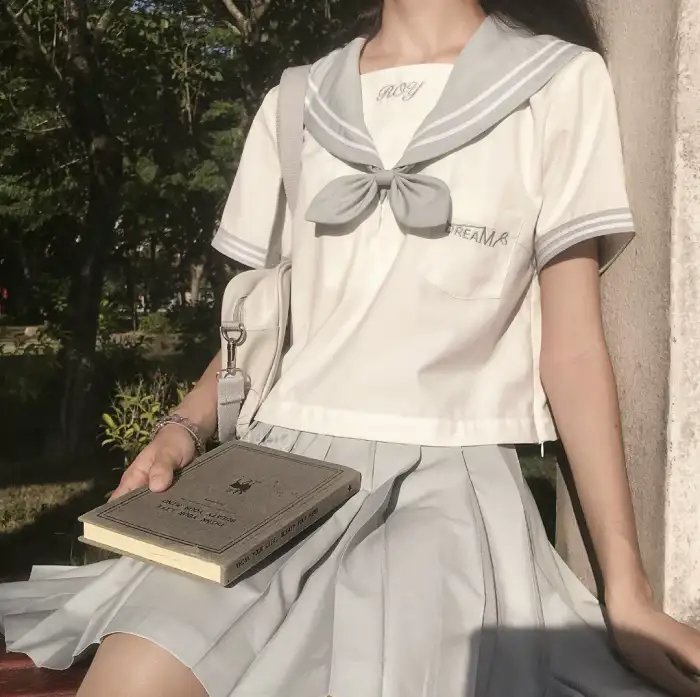 沙子上的楼梯