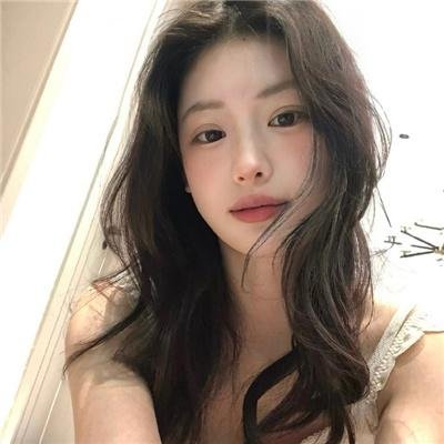 奇怪的她